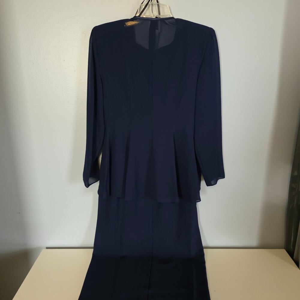 EUC Beautiful R & M Richards Navy Formal/Mother of the Bride Dress (2 piece) - Picture 9 of 12